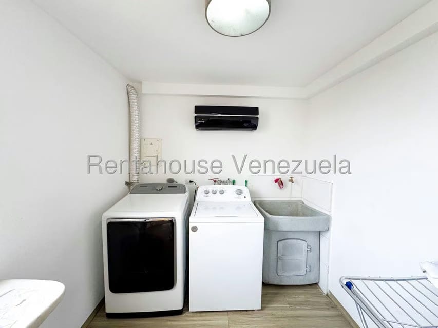 Apartamento (1 Nivel) en Venta en Las Mesetas de Santa Rosa de Lima, Distrito Metropolitano - 79