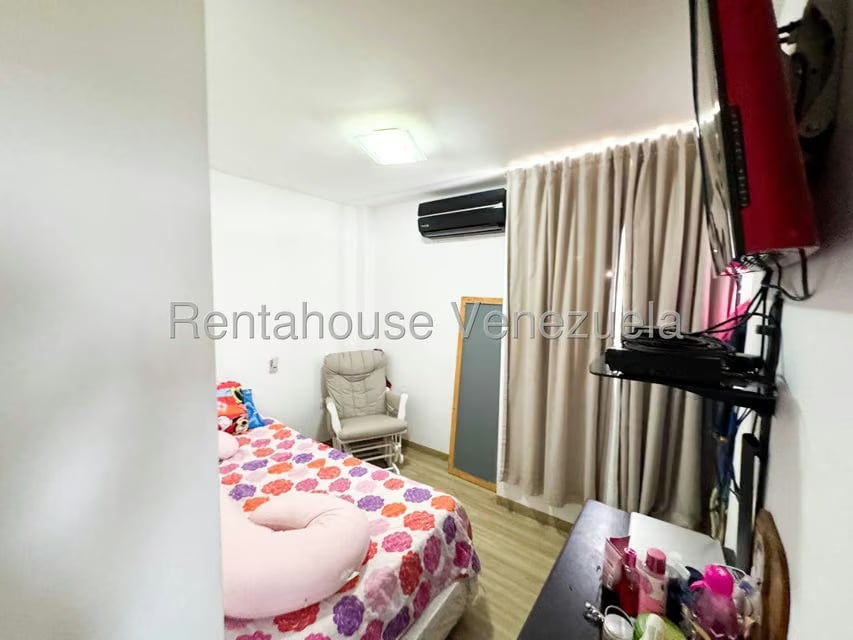 Apartamento (1 Nivel) en Venta en Las Mesetas de Santa Rosa de Lima, Distrito Metropolitano - 81