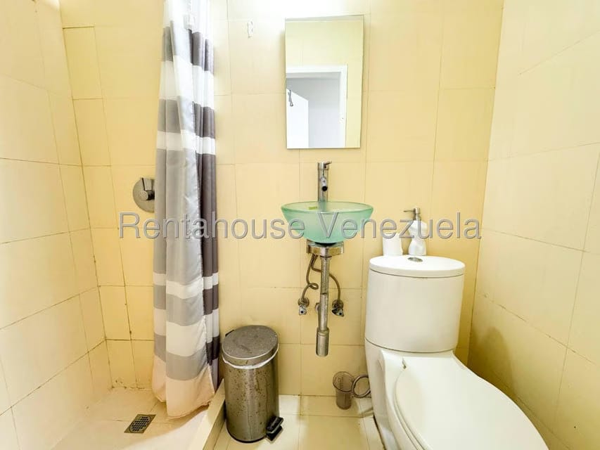 Apartamento (1 Nivel) en Venta en Las Mesetas de Santa Rosa de Lima, Distrito Metropolitano - 82