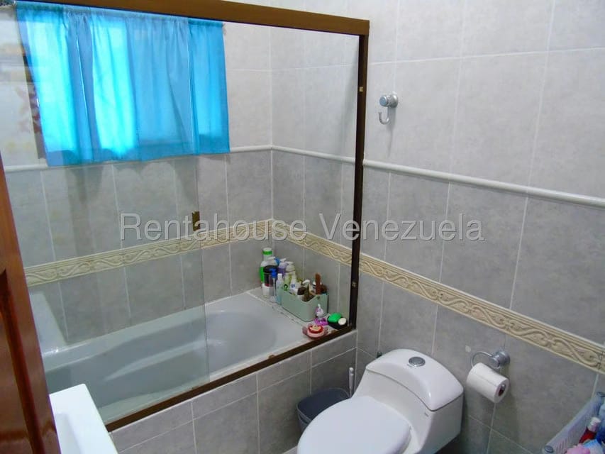 Casa (Duplex) en Venta en Altamira, Distrito Metropolitano - 23