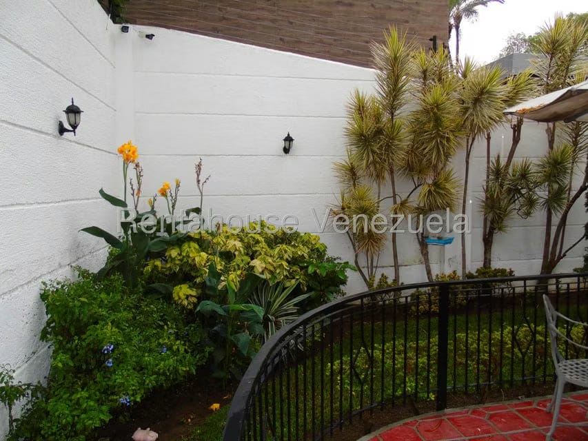 Casa (Duplex) en Venta en Altamira, Distrito Metropolitano - 40