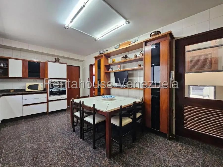 Casa en Venta en Cumbres de Curumo Caracas - 11