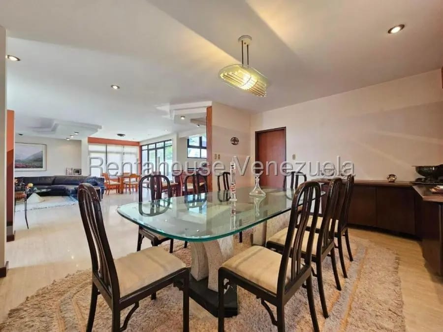 Casa en Venta en Cumbres de Curumo Caracas - 10