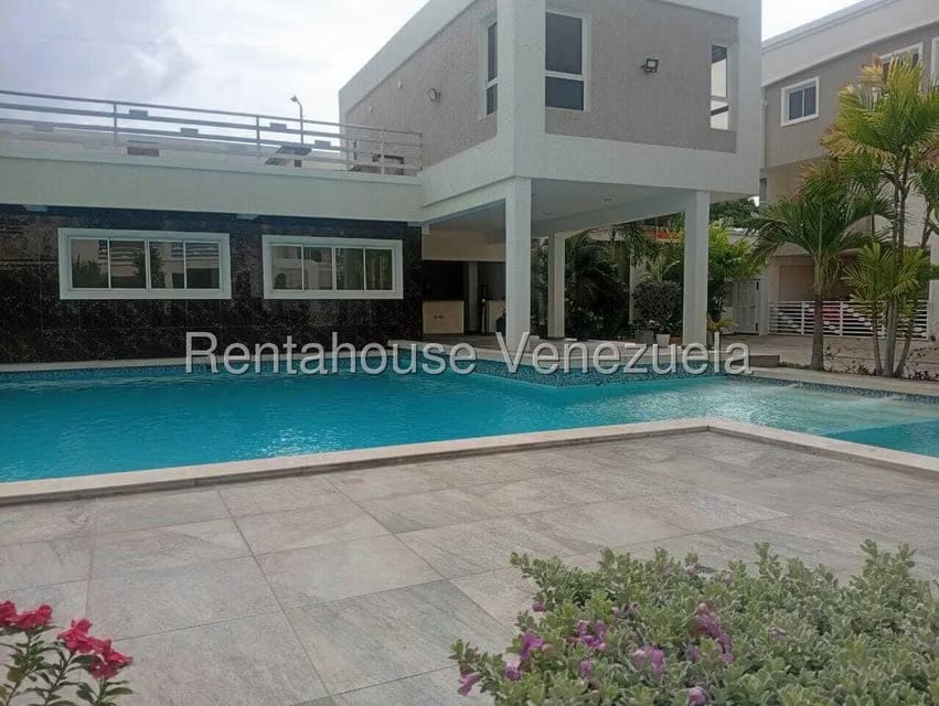 Apartamento (1 Nivel) en Venta en Avenida Vargas, Zulia - 2