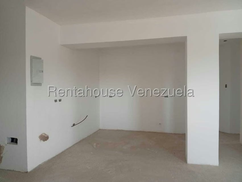 Apartamento (1 Nivel) en Venta en Avenida Vargas, Zulia - 4