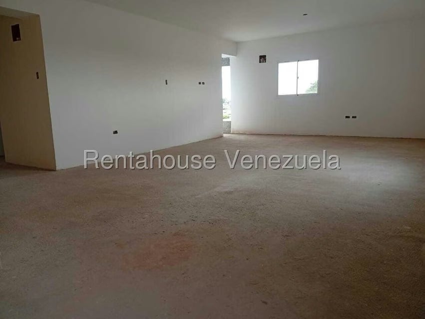Apartamento (1 Nivel) en Venta en Avenida Vargas, Zulia - 5