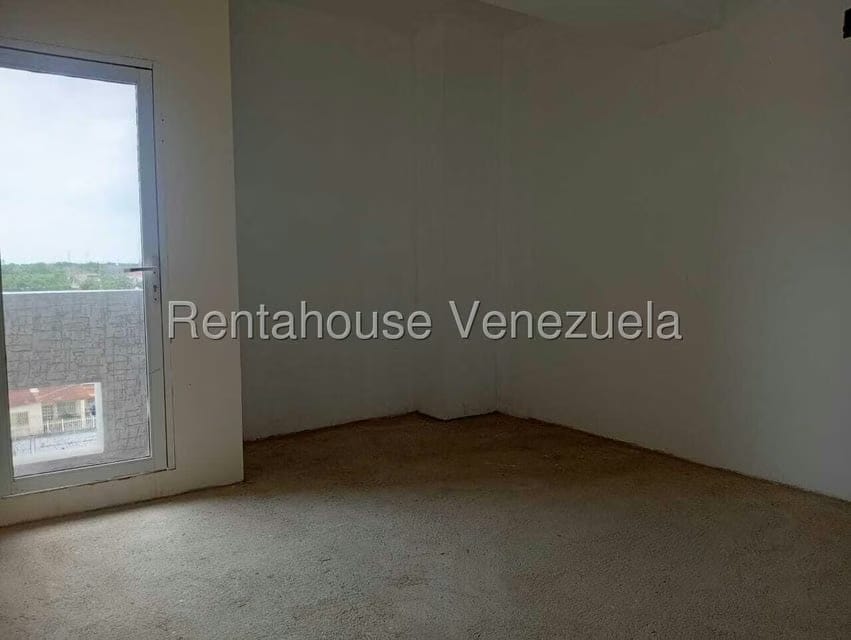 Apartamento (1 Nivel) en Venta en Avenida Vargas, Zulia - 7