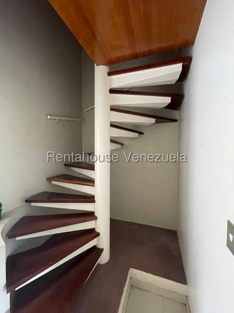 Apartamento (1 Nivel) en Venta en Oripoto, Distrito Metropolitano - 29