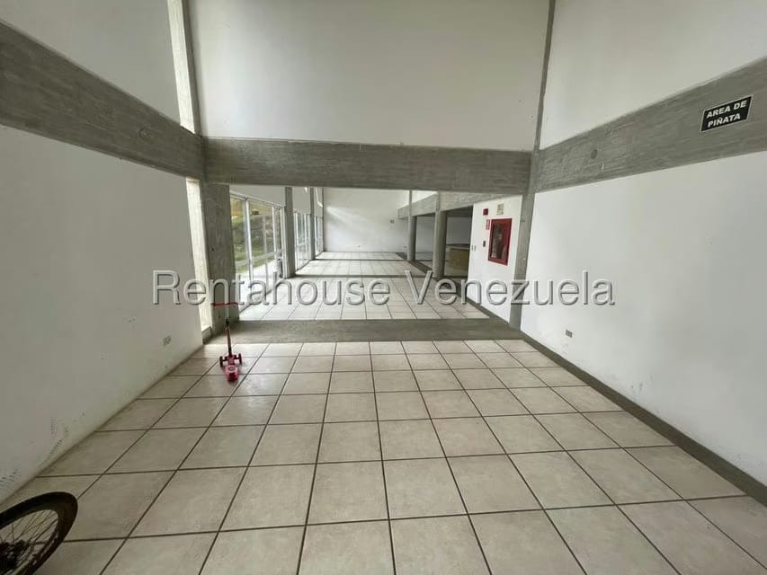 Apartamento (1 Nivel) en Venta en Oripoto, Distrito Metropolitano - 10