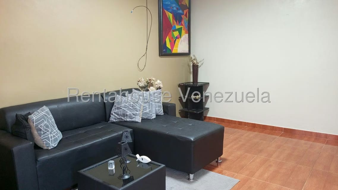 Casa (1 Nivel) en Alquiler en Avenida Vargas, Zulia - 7