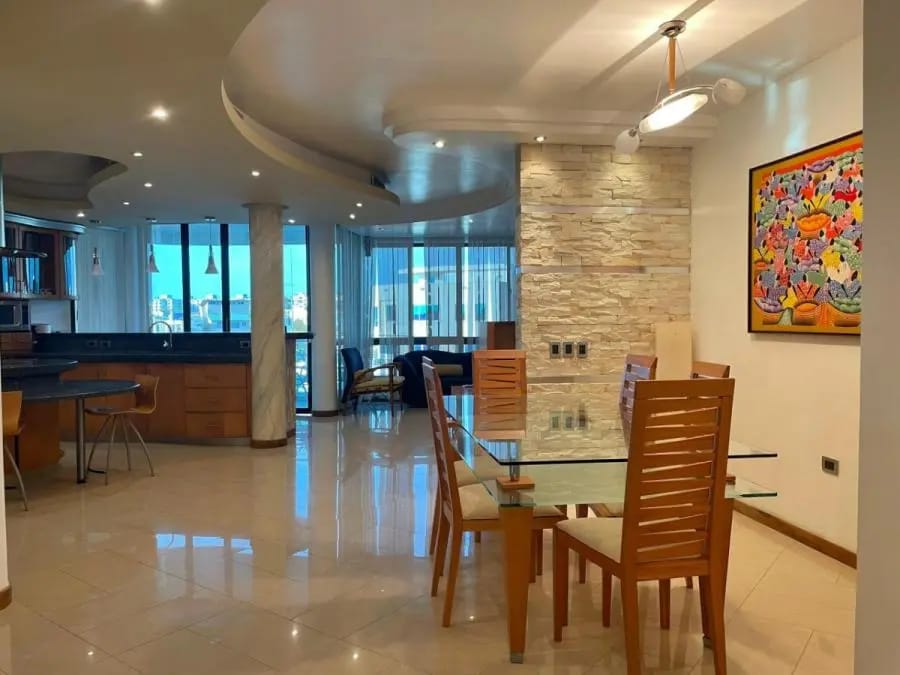 Casa en Alquiler en Lechería - 5