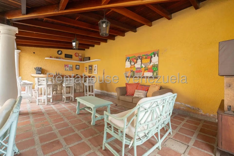 Casa (Duplex) en Venta en Lomas de La Lagunita, Distrito Metropolitano - 13