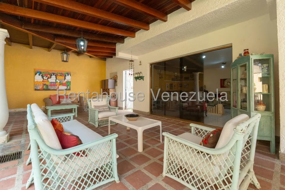 Casa (Duplex) en Venta en Lomas de La Lagunita, Distrito Metropolitano - 16