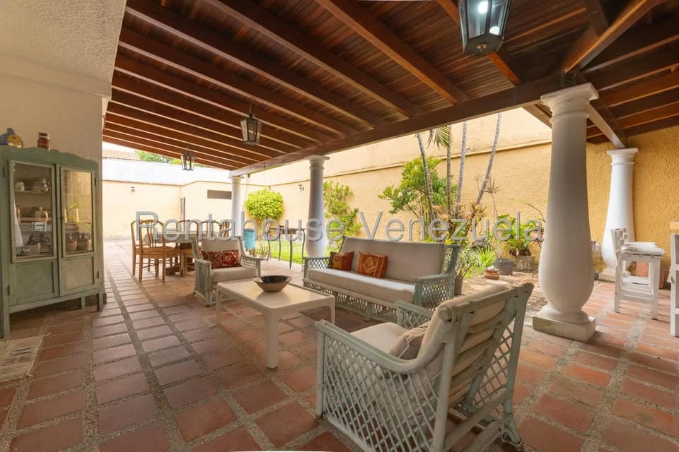 Casa (Duplex) en Venta en Lomas de La Lagunita, Distrito Metropolitano - 18