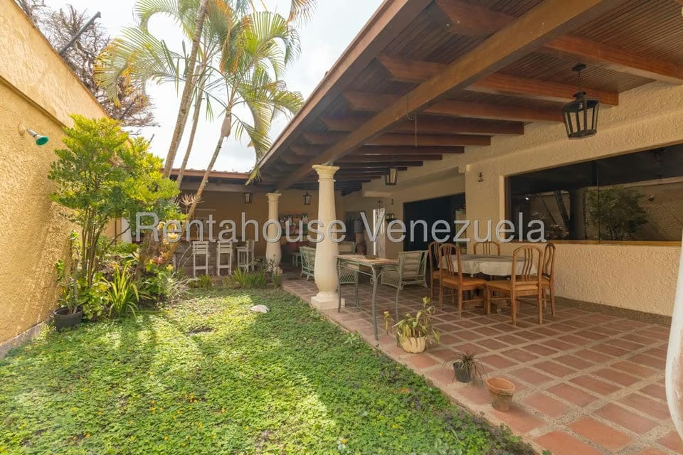 Casa (Duplex) en Venta en Lomas de La Lagunita, Distrito Metropolitano - 20