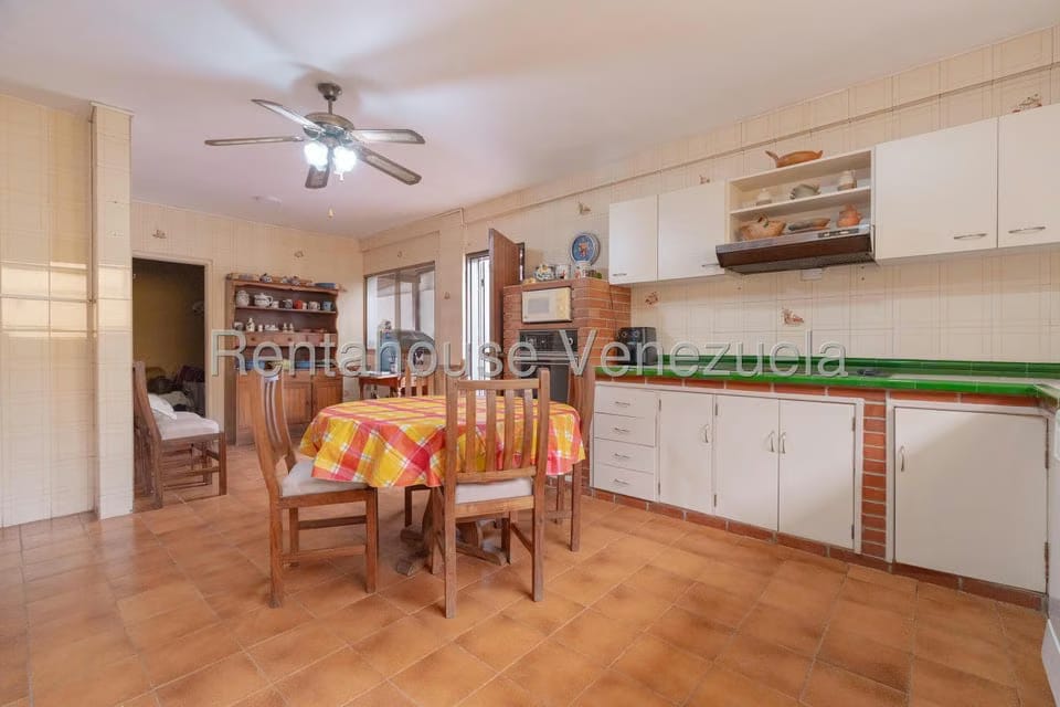 Casa (Duplex) en Venta en Lomas de La Lagunita, Distrito Metropolitano - 25