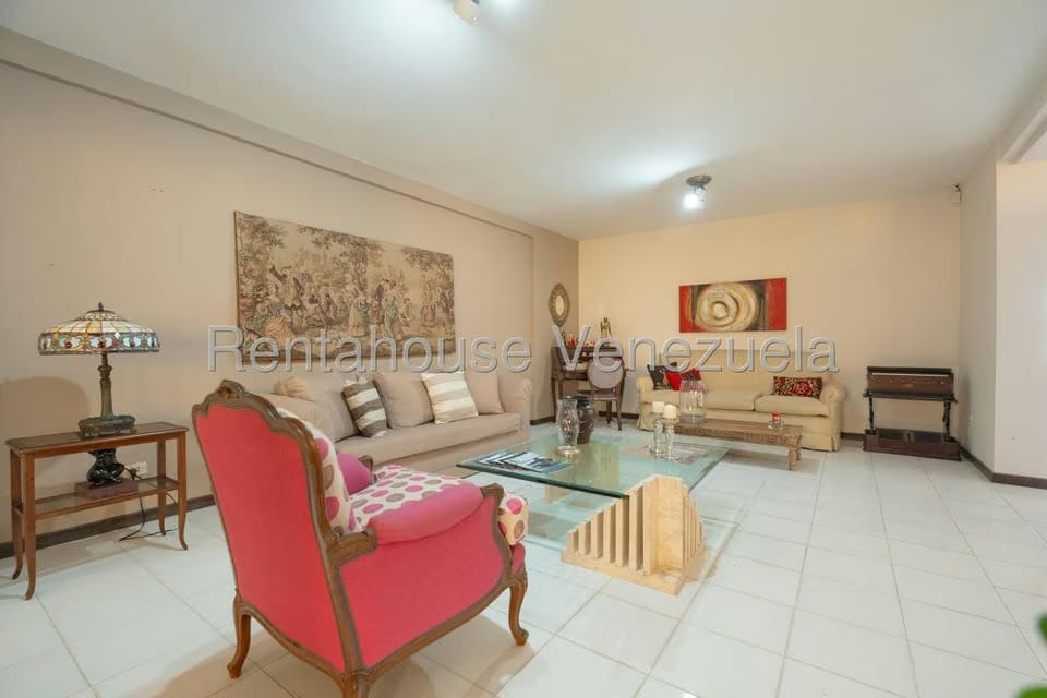 Casa (Duplex) en Venta en Lomas de La Lagunita, Distrito Metropolitano - 9