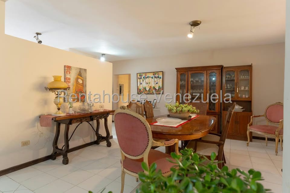 Casa (Duplex) en Venta en Lomas de La Lagunita, Distrito Metropolitano - 10