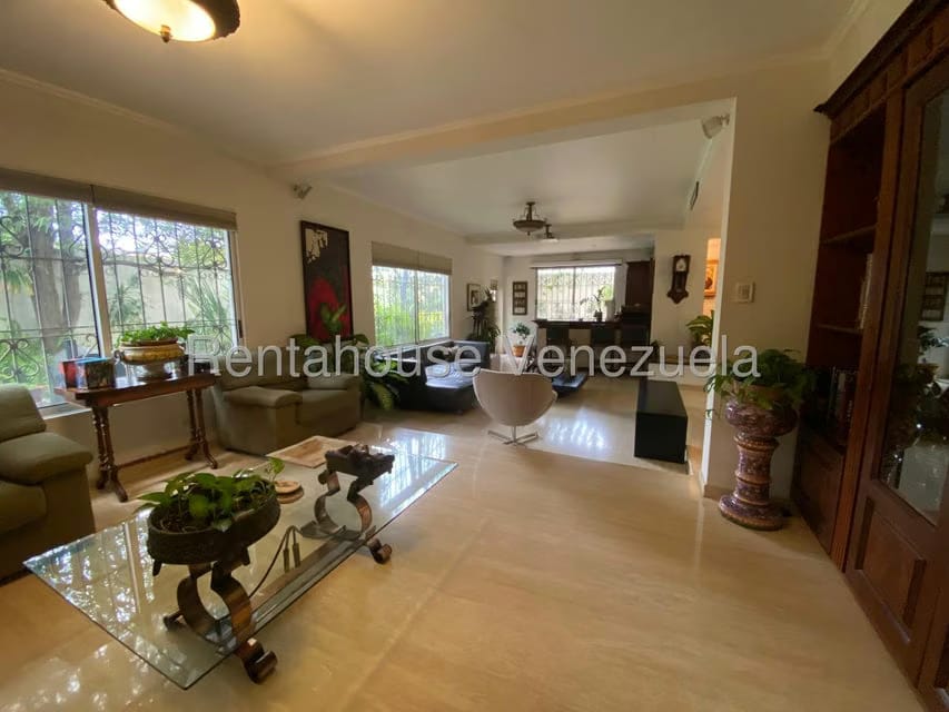 Townhouse (1 Nivel) en Venta en La Lago, Zulia - 14