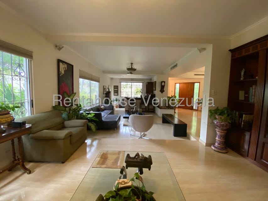 Townhouse (1 Nivel) en Venta en La Lago, Zulia - 15