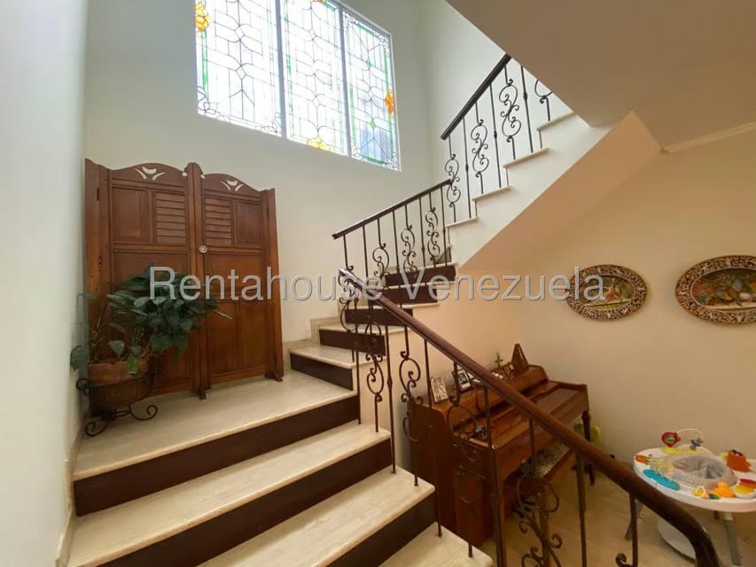 Townhouse (1 Nivel) en Venta en La Lago, Zulia - 17