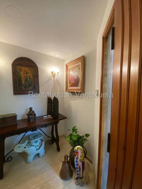 Townhouse (1 Nivel) en Venta en La Lago, Zulia - 18