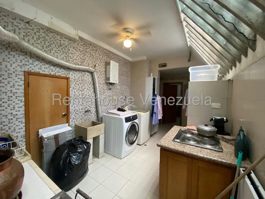 Townhouse (1 Nivel) en Venta en La Lago, Zulia - 22