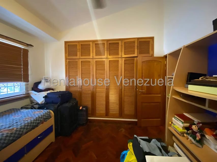 Townhouse (1 Nivel) en Venta en La Lago, Zulia - 32