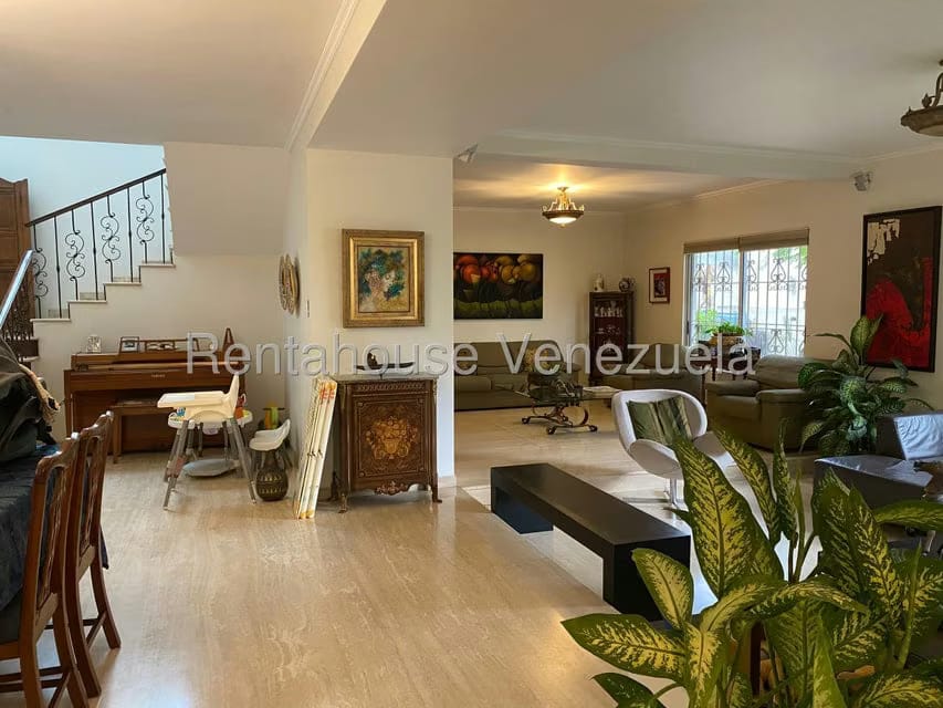 Townhouse (1 Nivel) en Venta en La Lago, Zulia - 5