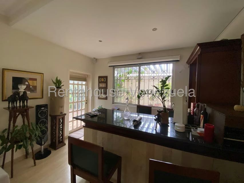 Townhouse (1 Nivel) en Venta en La Lago, Zulia - 10