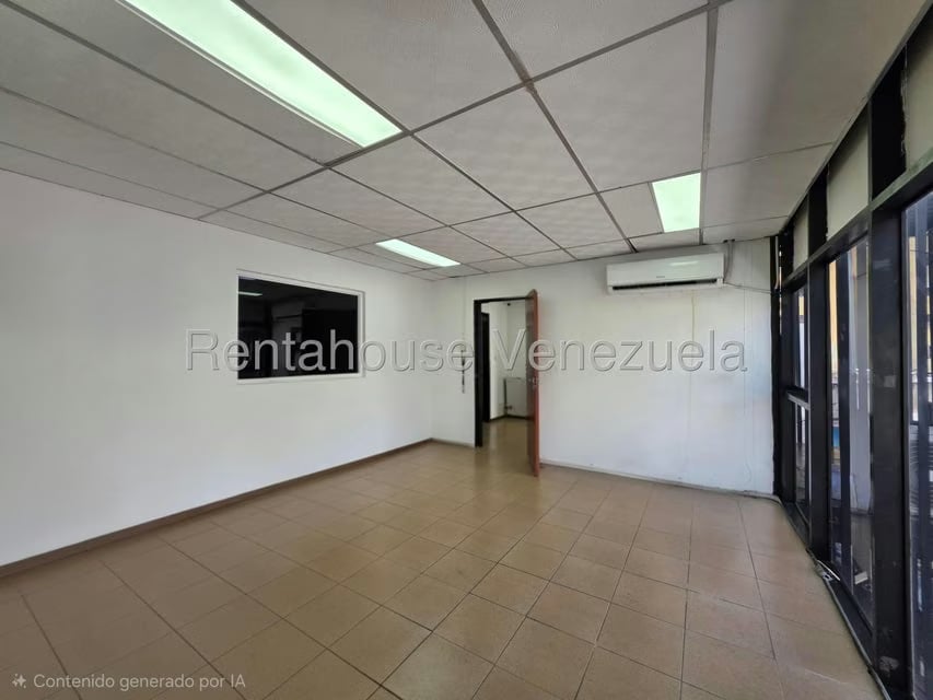 Comercial (Galpon - Deposito) en Alquiler en Altamira Sur, Distrito Metropolitano - 8
