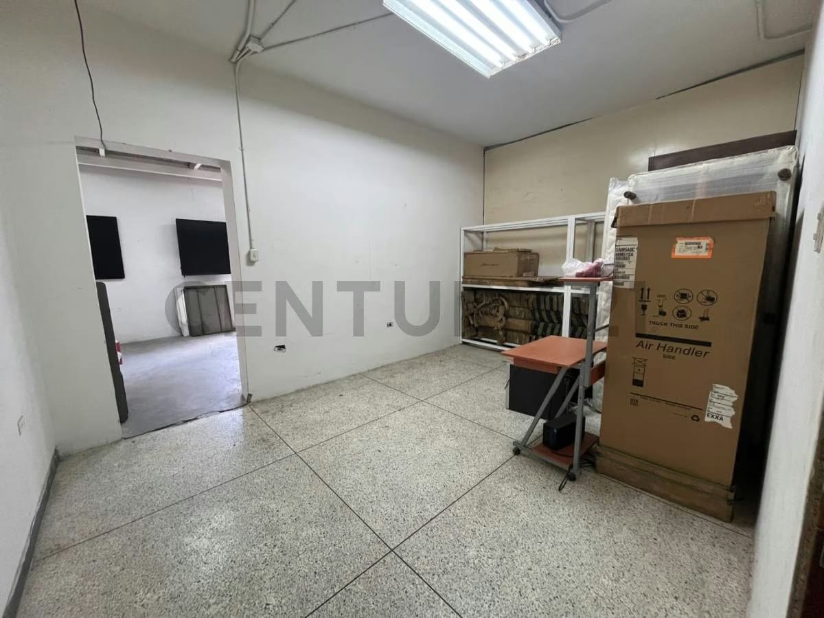 Casa Comercial 466m² | Bello Monte | 3 Niveles con Montacarga y Alta Seguridad - 20