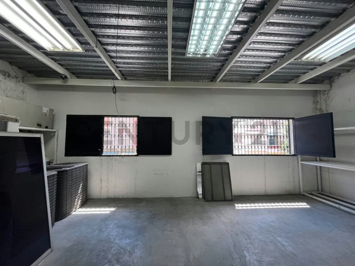 Casa Comercial 466m² | Bello Monte | 3 Niveles con Montacarga y Alta Seguridad - 21