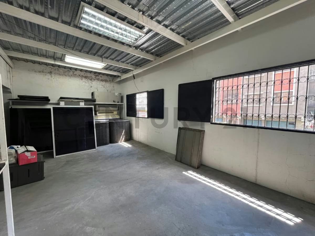 Casa Comercial 466m² | Bello Monte | 3 Niveles con Montacarga y Alta Seguridad - 23