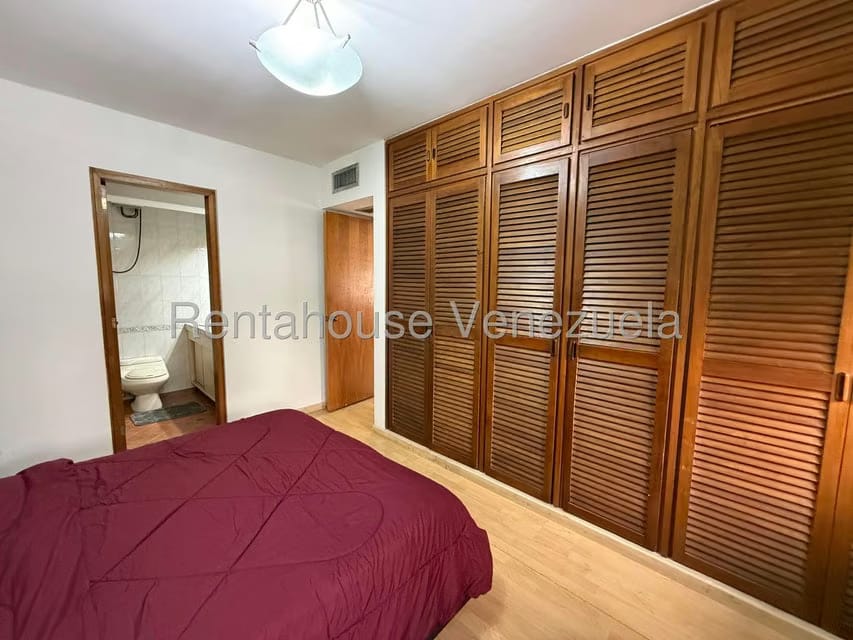 Apartamento (1 Nivel) en Alquiler en Campo Alegre, Distrito Metropolitano - 30