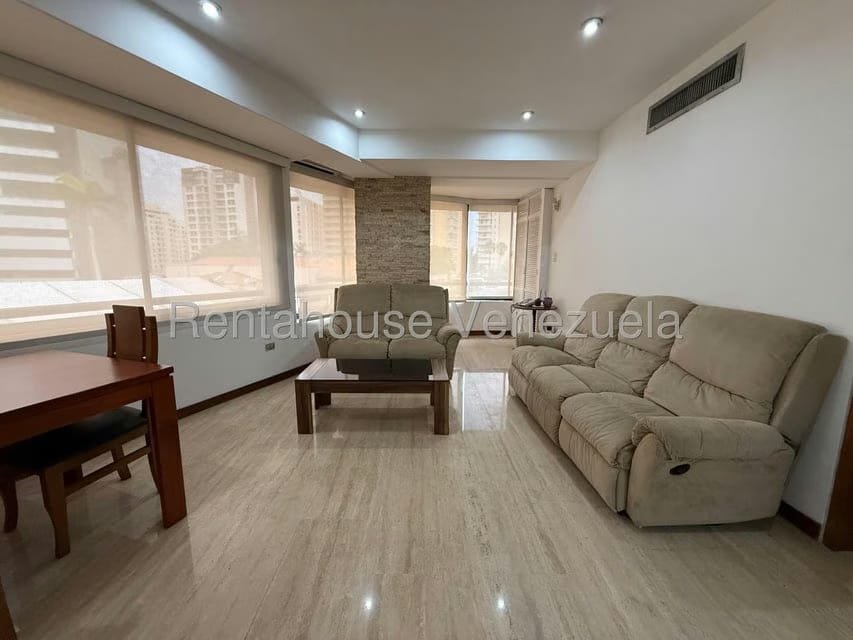 Apartamento (1 Nivel) en Alquiler en Campo Alegre, Distrito Metropolitano - 7