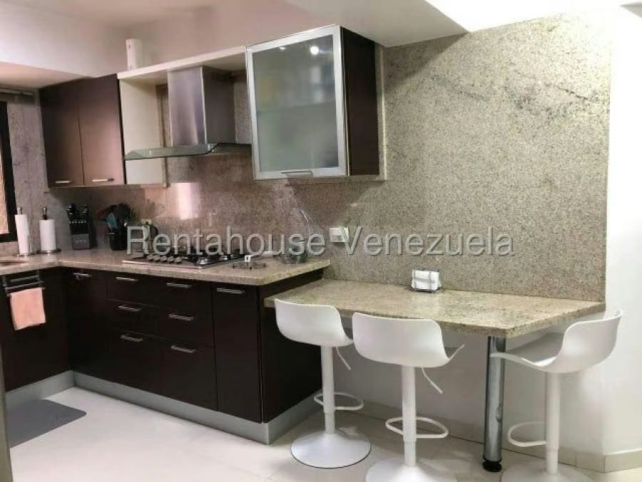 Apartamento en Venta en el cigarral Caracas - 2