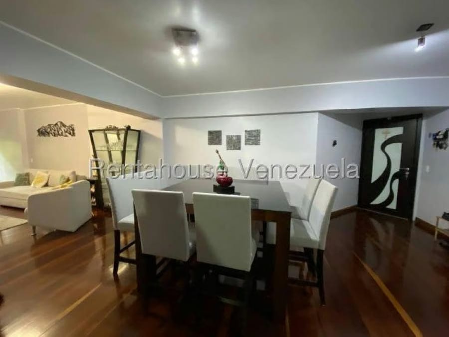 Apartamento en Venta en el cigarral Caracas - 13