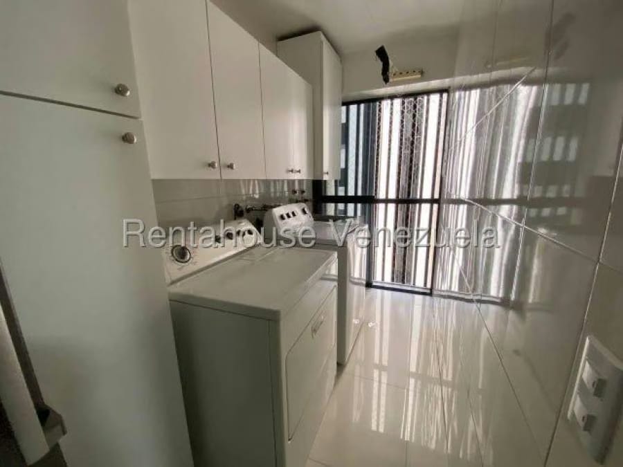 Apartamento en Venta en el cigarral Caracas - 5