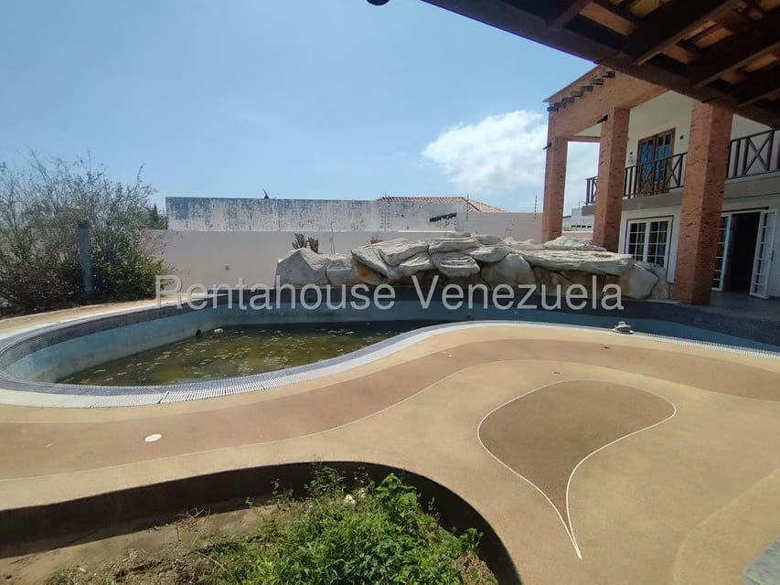 Casa (Duplex) en Venta en Puerto Encantado, Miranda - 18