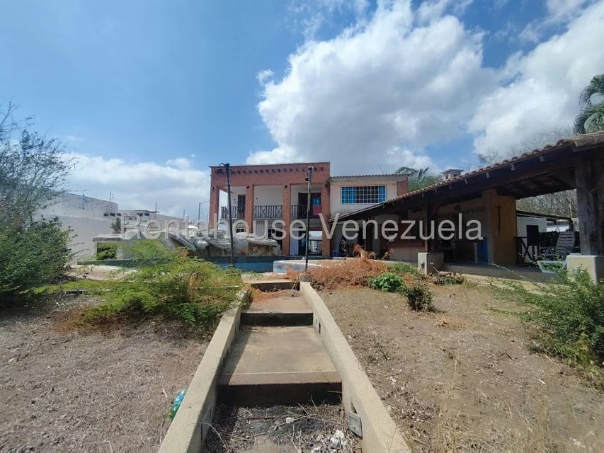 Casa (Duplex) en Venta en Puerto Encantado, Miranda - 19