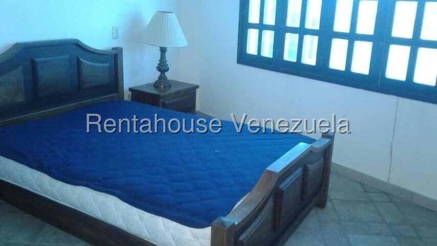 Casa (Duplex) en Venta en Puerto Encantado, Miranda - 39