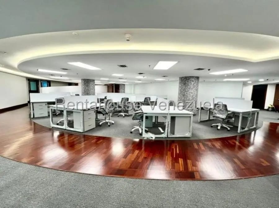 Oficina en Alquiler en el rosal Caracas - 20