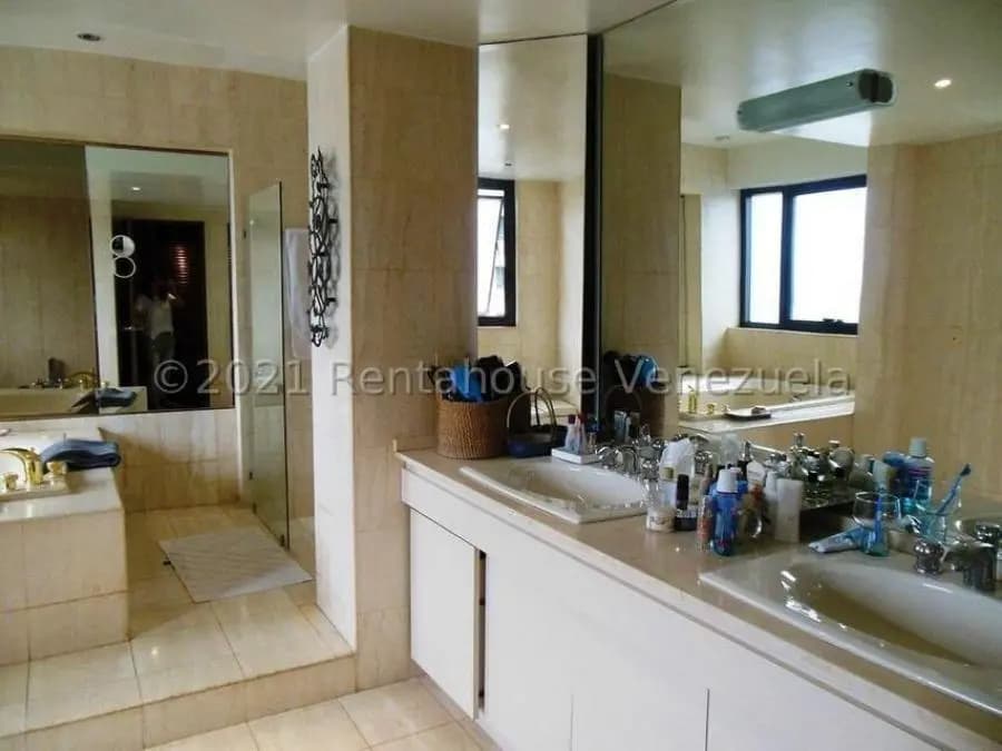 Apartamento en Venta en Los Chorros Caracas