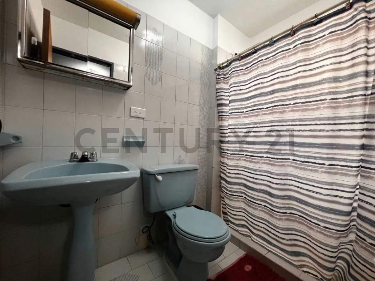 Manzanares Apto Venta: el agua constante y la vista no son promesas. Es rutina - 7