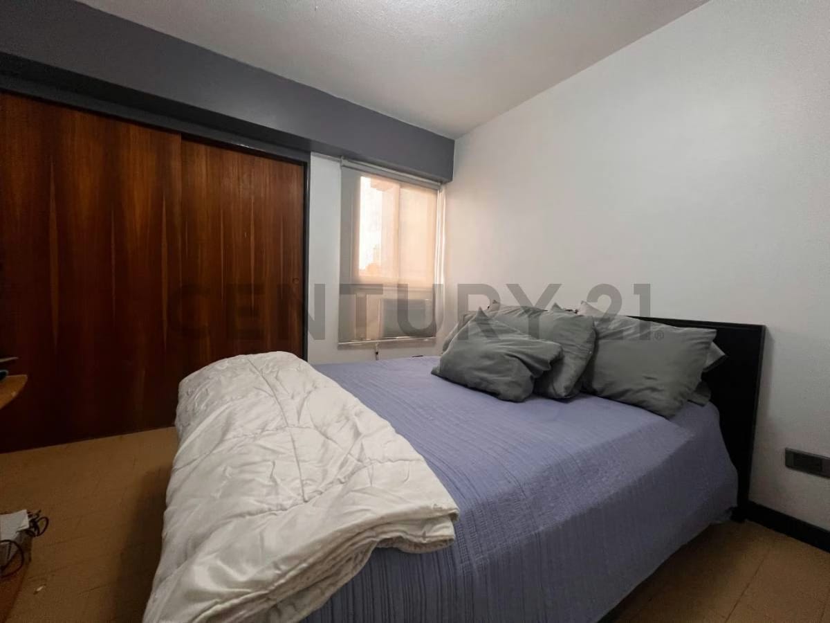 Manzanares Apto Venta: el agua constante y la vista no son promesas. Es rutina - 8