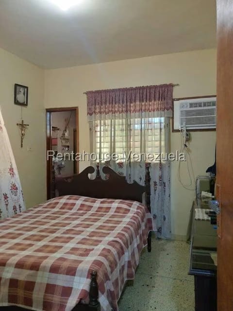 Casa (Duplex) en Venta en Zona Este, Lara - 12