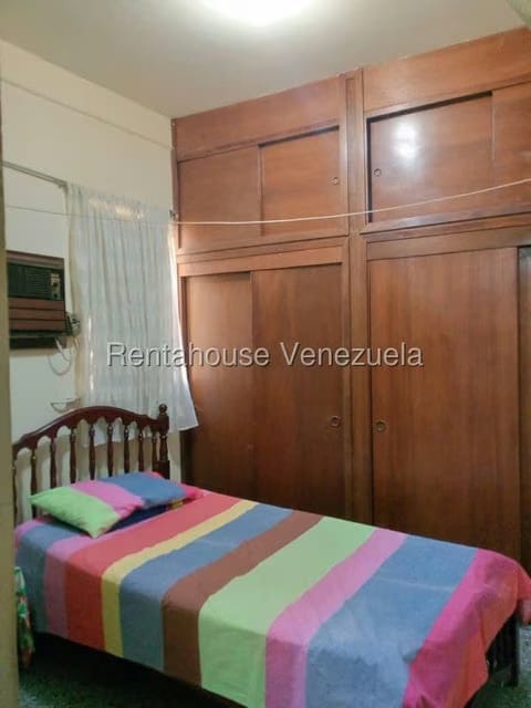 Casa (Duplex) en Venta en Zona Este, Lara - 9