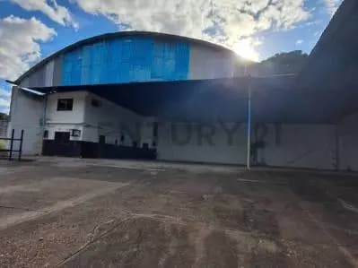 galpon con oficinas en el sector monterrey de anaco - 9