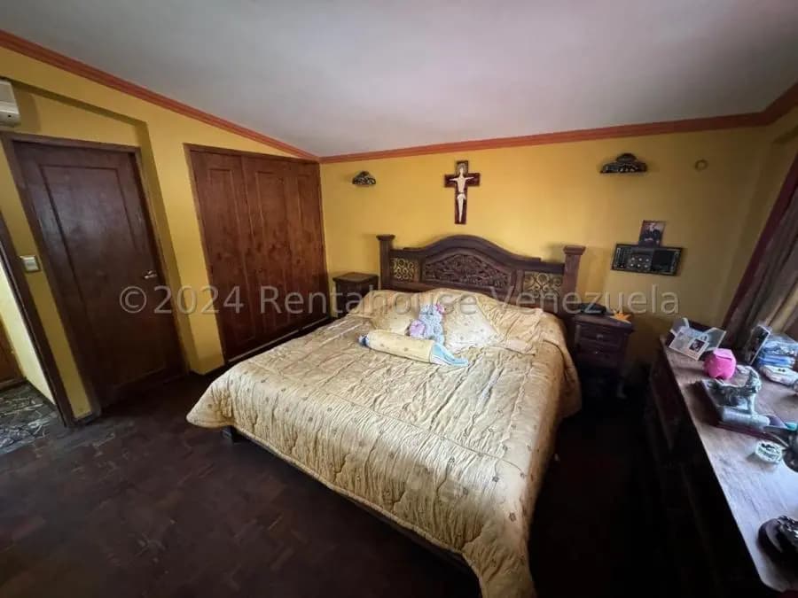 Casa en Venta en Colinas de Santa Mónica Caracas - 2